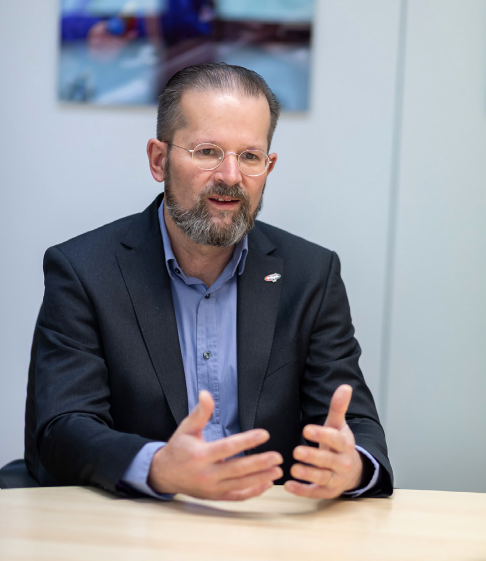 0925 meinjob Kern Doppelseiten32342432