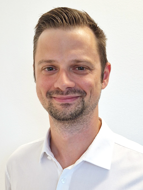 Portrait Alexander HOELLER